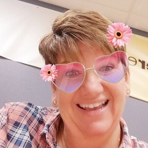 Meet your Posher, Constance